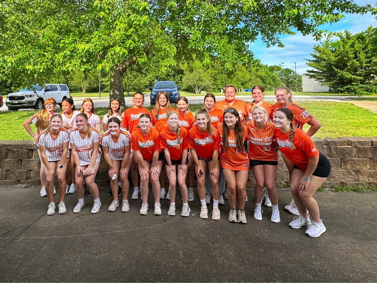 DC girls working the exceptionals!