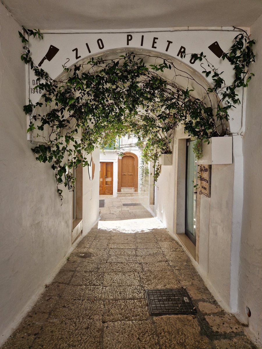 Guten Morgen... 
habt einen guten und erfolgreichen Dienstag.