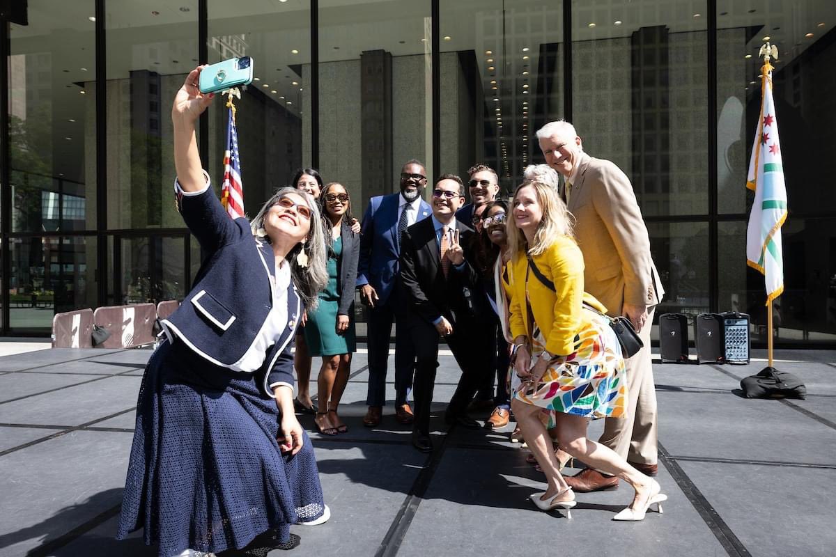 Mayor Brandon Johnson tweet media