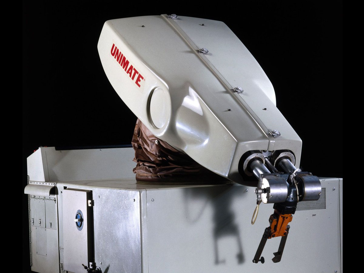 JulianFried's tweet photo. The OG of industrial robotics. The Unimate: https://t.co/QGS18wRNH4