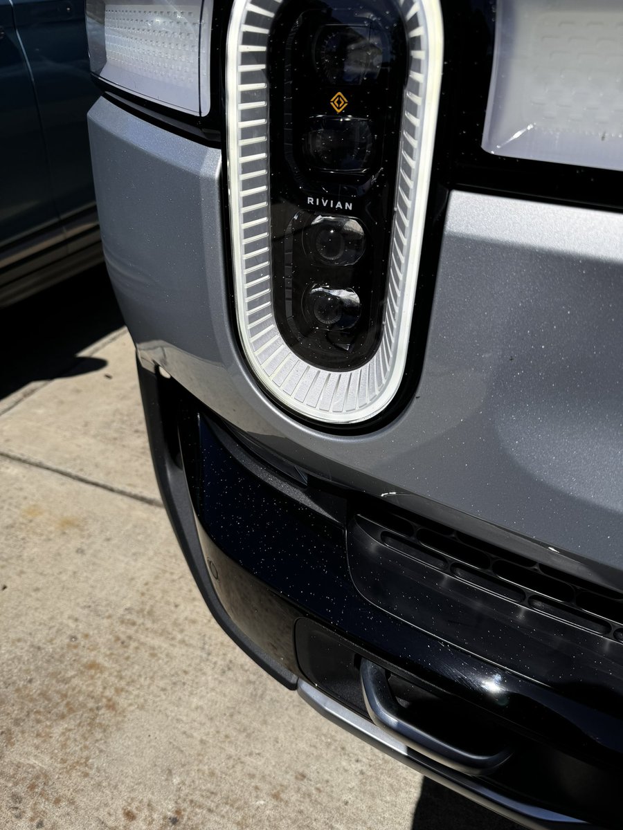 BLÅHAJ Blast tweet media