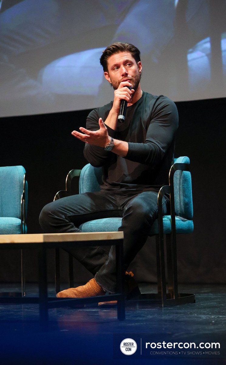 BggZineb's tweet photo. #JensenAckles #DeanWinchester #SPNFamily #Supernatural #BigSky #TheBoys #TheWinchesters #BuddyGames #DLC6 #ParisCon #SpnCon 🎧🖤🖤🫧 https://t.co/D8hynxzh5P