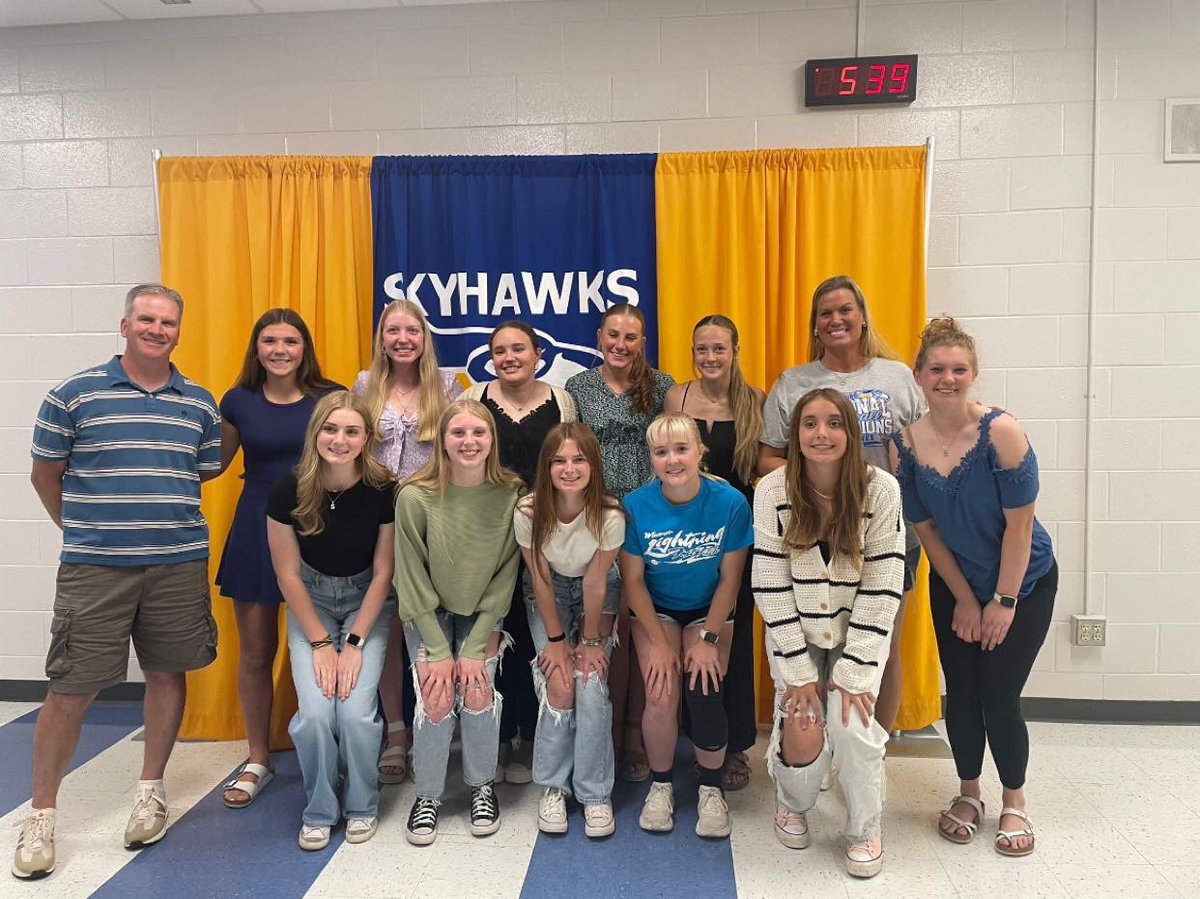 Joree Tibbs (@jtibbs_19) on Twitter photo A great way to end my Junior Year High school season! Honored to be named this year’s MVP! Thank you again to my team and coaches can’t wait for next year! <a href="/KatieMcKayPhil/">Katie McKay Phillips</a> <a href="/Faraji5Rodgers/">John Rodgers</a> <a href="/tdraves/">Tony Draves</a> A great way to end my Junior Year High school season! Honored to be named this year’s MVP! Thank you again to my team and coaches can’t wait for next year! <a href="/KatieMcKayPhil/">Katie McKay Phillips</a> <a href="/Faraji5Rodgers/">John Rodgers</a> <a href="/tdraves/">Tony Draves</a>