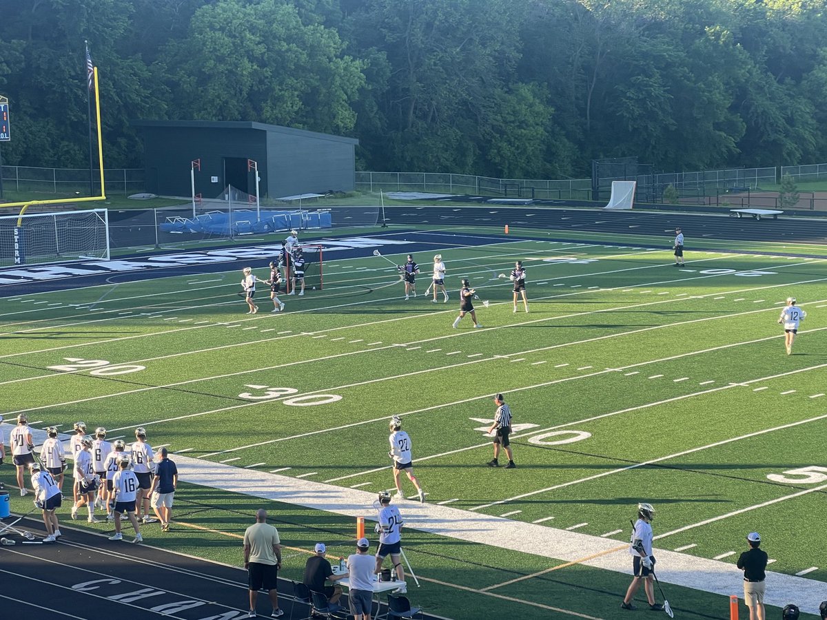Chan boys lax is all tied up 11-11 with 2:30 to play in the 3rd quarter!  ⁦@chanstormlax⁩