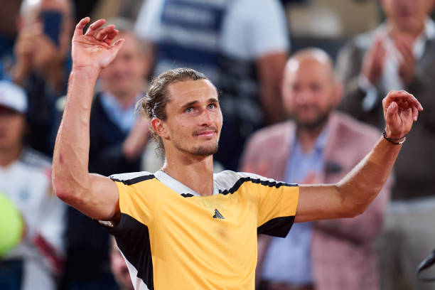 TheMagician5GS's tweet photo. 🎾 ¿QUÉ HA PASADO EN #RolandGarros? DÍA 9

🧵 Cada noche, hilo con lo mejor de la jornada: partidazos, nombres propios...

🔥 Jornada de PARTIDAZOS y remontadas casi imposibles. Locura total...

💯 Si te gusta, sígueme y comparte, que esto es un trabajazo. Vamos! https://t.co/j7a1mFu77c