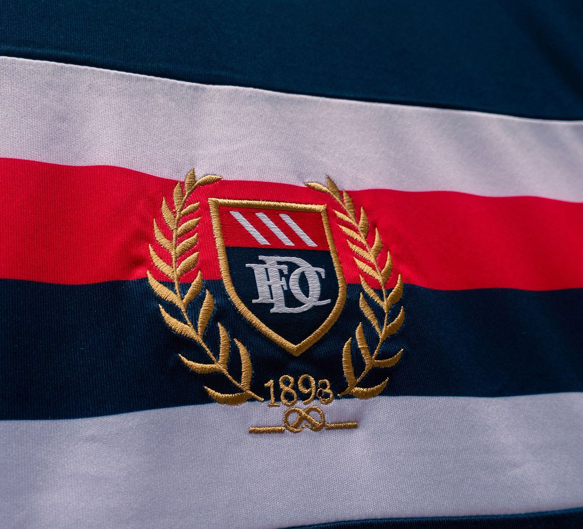 footballshirt's tweet image. Dundee FC have revealed a 24/25 &quot;Warm-Up&quot; or &quot;Pre-Match&quot; Jersey.

Read more: footballshirtculture.com/new-kits/dunde…

#DundeeFC #thedee #footballshirts #scottishfootball  #macronsports #NewKits