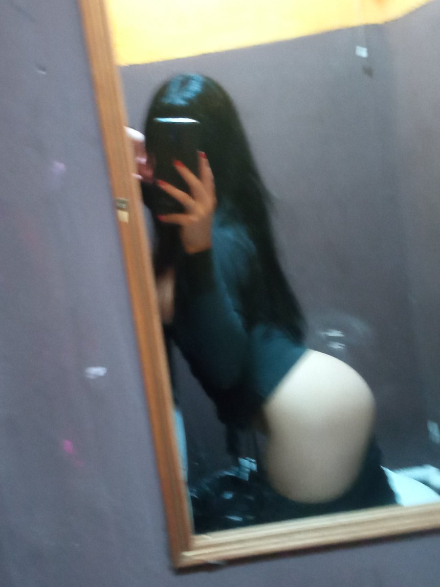miazxxxw's tweet photo. Bêbada na balada só pensando em dar😏 https://t.co/XLaVGjNTbs