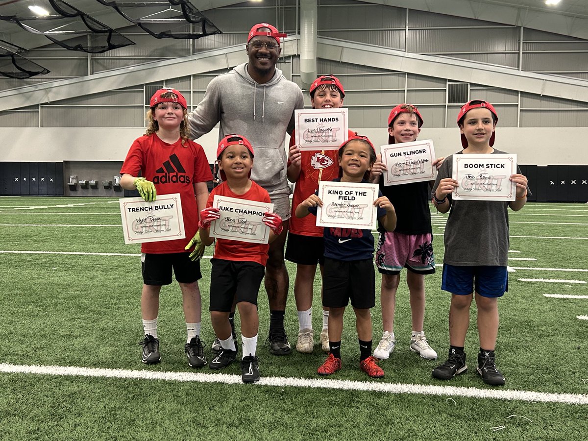 Phillip Tanner tweet media