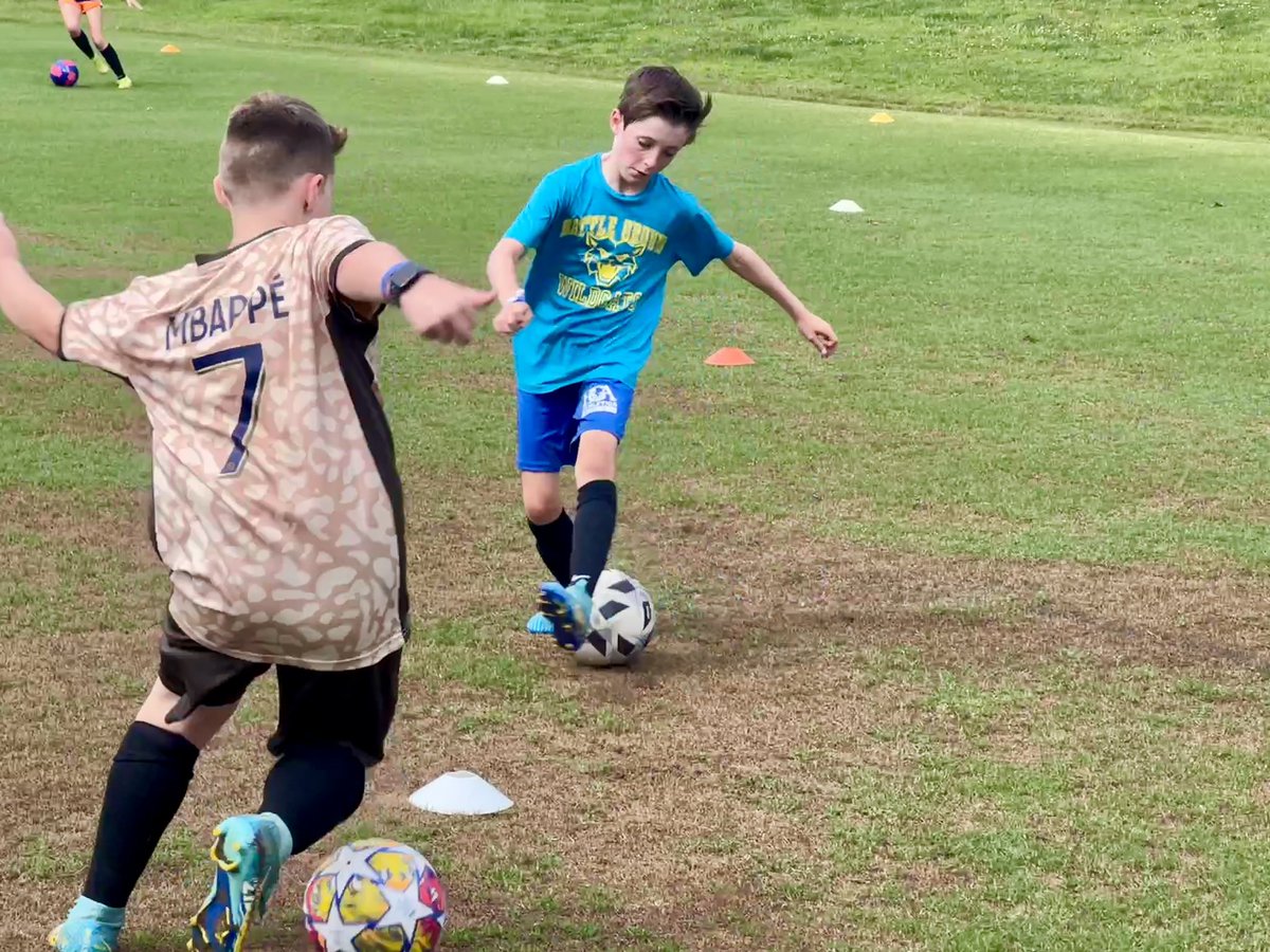 BGASoccer's tweet image. @BGASoccer camp underway and Day 1 in the books. Good work put in from our campers working on 1v1 skills. Future looks bright! #GoBGA