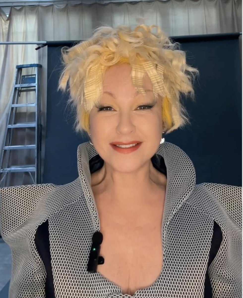 Cyndi Lauper's farewell tour: Celebrating a trailblazing career is.gd/oyZUGI