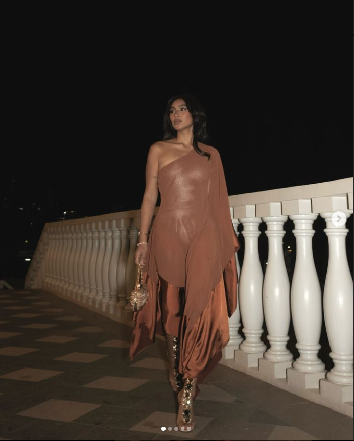 thecitypostph's tweet image. How to be you, Nadine?

📷 Nadine Lustre | Instagram

#thecitypost
#NadineLustre