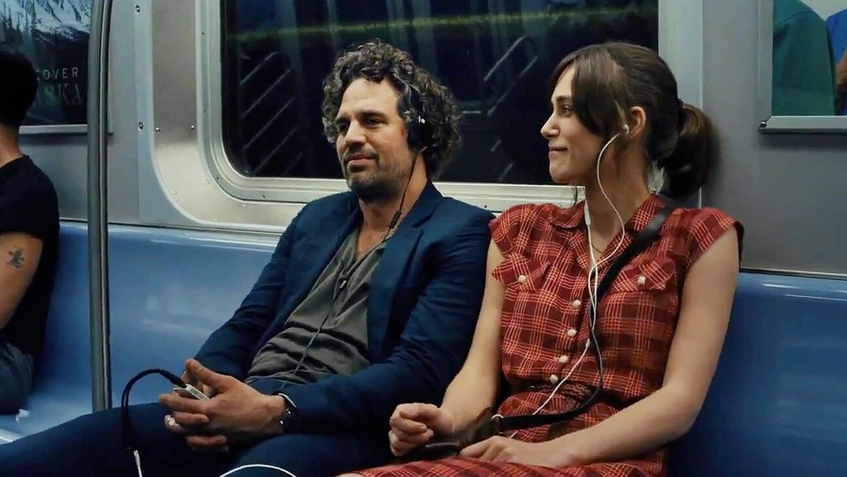 nochedeletras's tweet photo. “Si alguna vez dejamos de hablar, y no sabes cómo retomarlo, mándame una canción”. 🎧

𝑩𝒆𝒈𝒊𝒏 𝑨𝒈𝒂𝒊𝒏. (2013).
𝗝𝗼𝗵𝗻 𝗖𝗮𝗿𝗻𝗲𝘆 https://t.co/aMzhyLIlwF