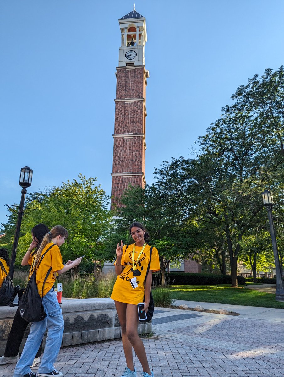 BoilerVetCamp's tweet photo. #teamllama at the bell tower #onebrickhigher #lifeatpurdue #boilervetcamp https://t.co/MNeHulxvOE