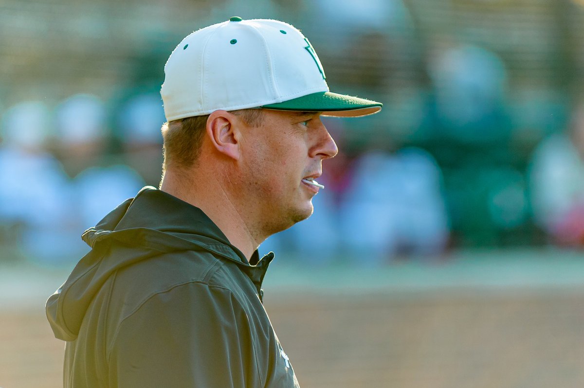Illinois Wesleyan Baseball tweet media
