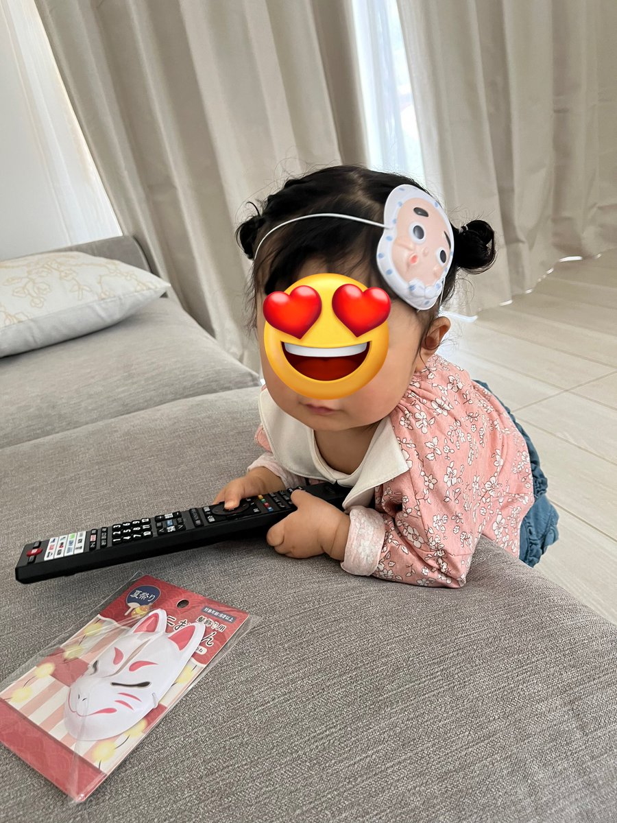 chipipi_pipipi's tweet photo. みんな！キャンドゥに売ってるこのお面は買っておくべしだよ！！！
夏、甚平に合わせたいのにその頃になると売り切れてるのだよ！！
赤ちゃんサイズでめちゃかわだよ🫶 https://t.co/qlsJq5xOUC