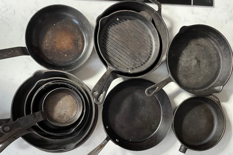 j_devops's tweet photo. @CreeCoder cast iron pans; older the better. https://t.co/otJrV3QYrx