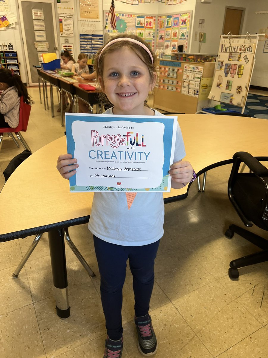Ms. Martinek tweet media