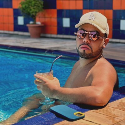 eviniciusmorais's tweet photo. #NovaFotoDePerfil https://t.co/ILQDohp4Wi