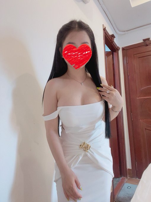 minhva95's tweet photo. Tuy ko xinh nhưng biết cách để hút cạn tinh trùng của các a ý nha �� https://t.co/0mDx8KXAAI