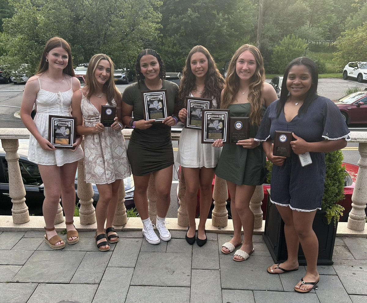 NRVSoftball's tweet photo. Congrats to our 2024 All Section and All Section Honorable Mention players! 

⭐️ Tara Murphy 
⭐️ Hannah Leon
⭐️ Kerry Finnerty
⭐️ Ava Jacobs
⭐️ Addyson Bohlander
⭐️ Mia Valverde https://t.co/5ZPNVxHofk