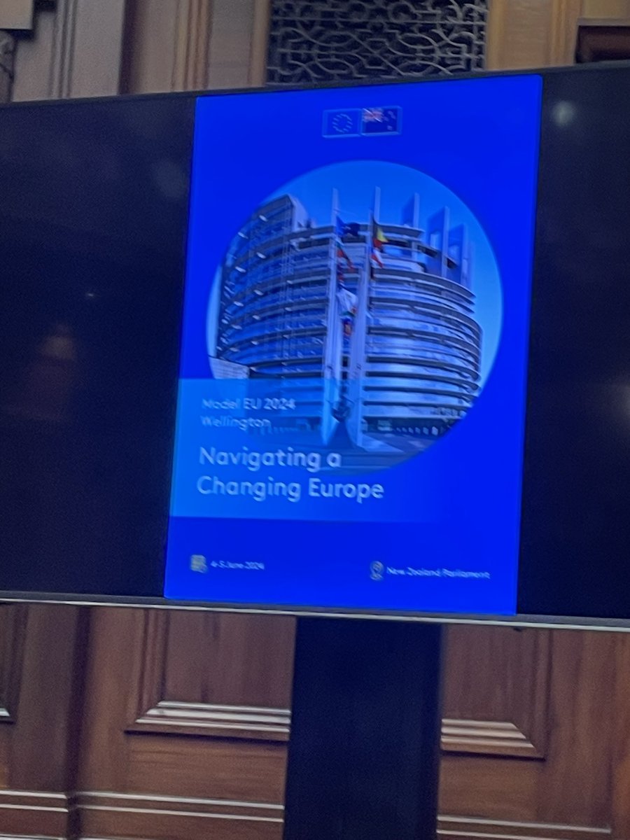 Thrilled to be part and to hear the voice of Kiwi youth at the Model EU Parliament @NZParliament, connecting New Zealand with Europe's future! 🇳🇿🇪🇺 
Thank you @EUinNZ for facilitating this important #YouthDiplomacy event. 
More EU in NZ 👇🏼eeas.europa.eu/delegations/ao… 
#NLinthePacific