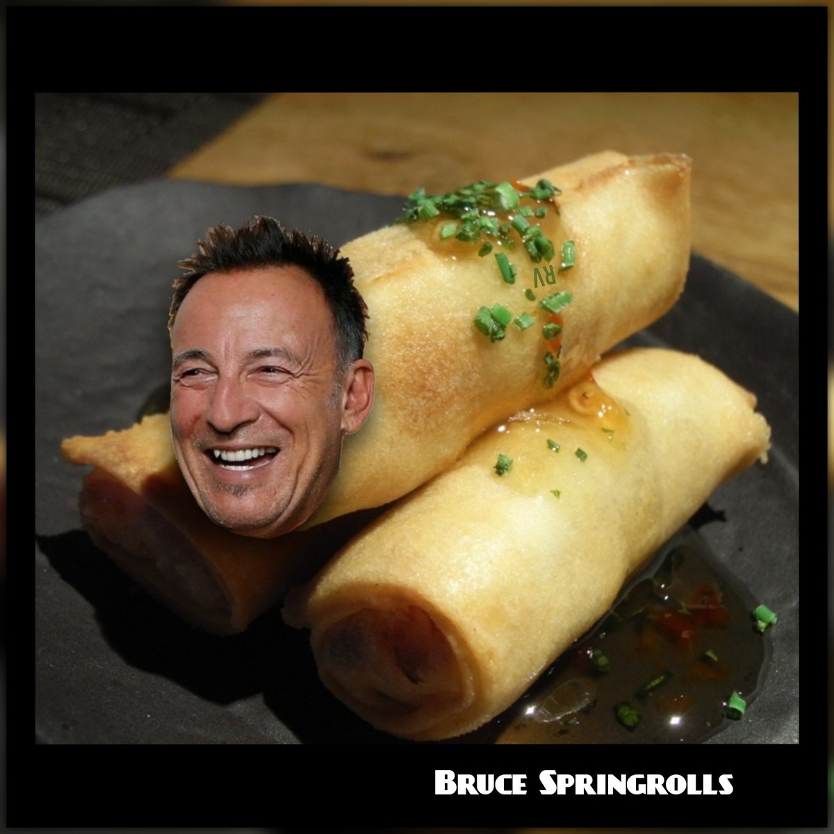 r33tv's tweet image. 🎶🏝️🎸⭐🎙️🏝️🎶
#BruceSpringsteen #BruceSpringrolls #springrolls #chinesefood #asianfood #memes #parody #meme #art #celebrity #comedy #tv #hollywood #movies #musician #singer #springsteen #food #usa