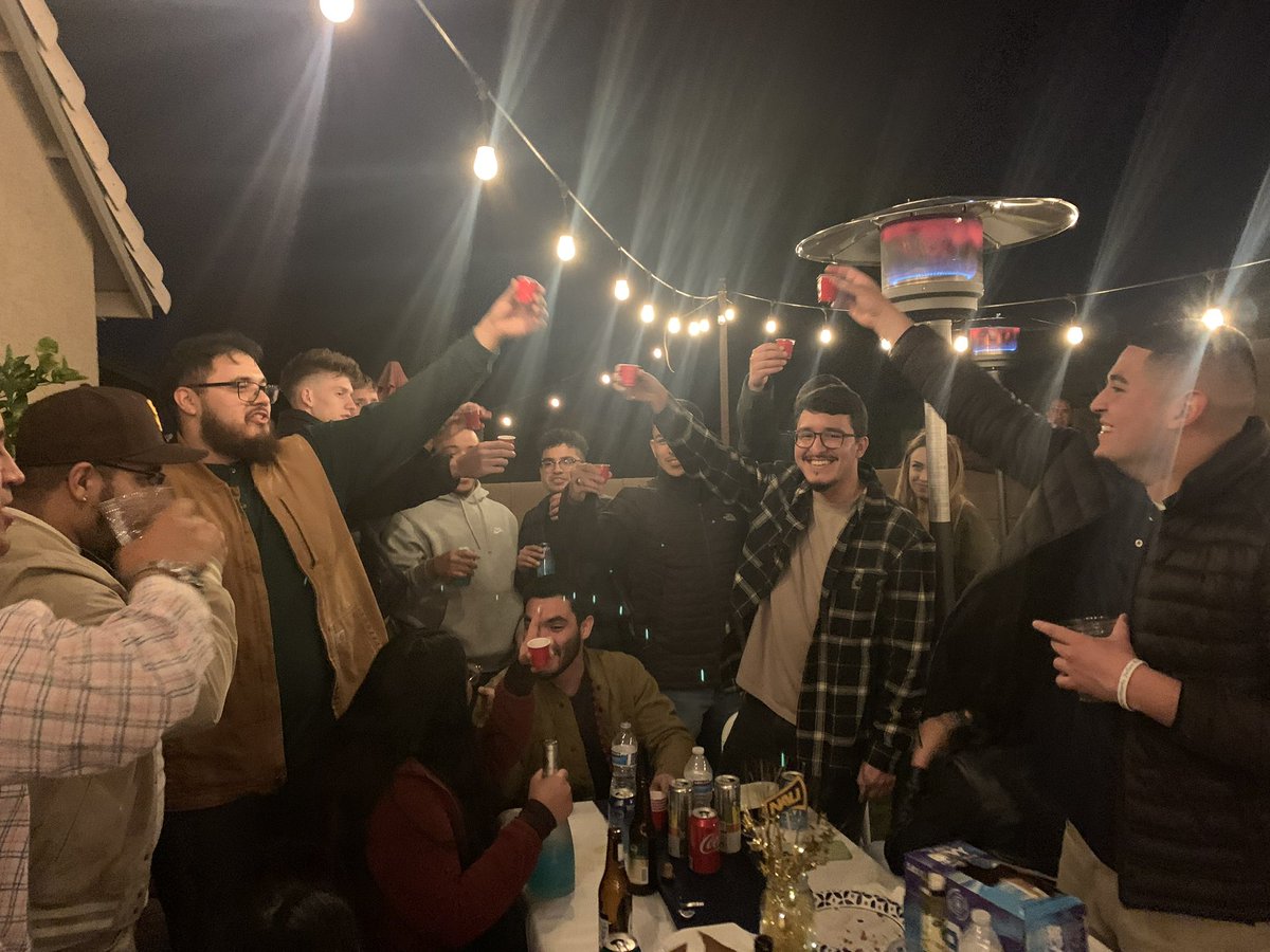 Turc__'s tweet photo. Times it made it out of the group chat. https://t.co/uTFNkE0195