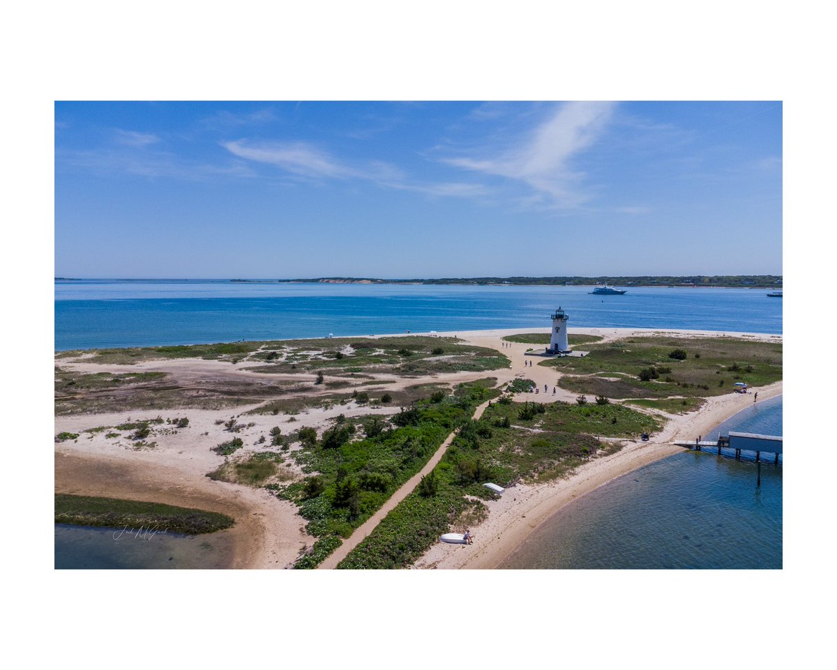 Jack_McGuirk17's tweet photo. Took the drone for a spin in Edgartown over there weekend! https://t.co/yEViOJtMGV