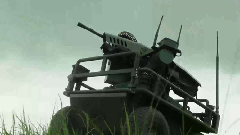 WarfighterBravo's tweet photo. Heads up!  Ground drones in play.

#Ukraine #UkraineRussiaConflict #GroundDrones #MilitaryDrones #RussianMilitaryUnits 

Vladimir Putin is set to face a new army on the frontline in Ukraine, made up not of flesh and bone, but of metal and silicon. Robots equipped with machine guns will be deployed to battle alongside soldiers, against Russia’s army, in what may seem like something from the realm of science fiction. In fact, it is very real. - https://t.co/wBXCGpTeOG (Picture: UNITED24)