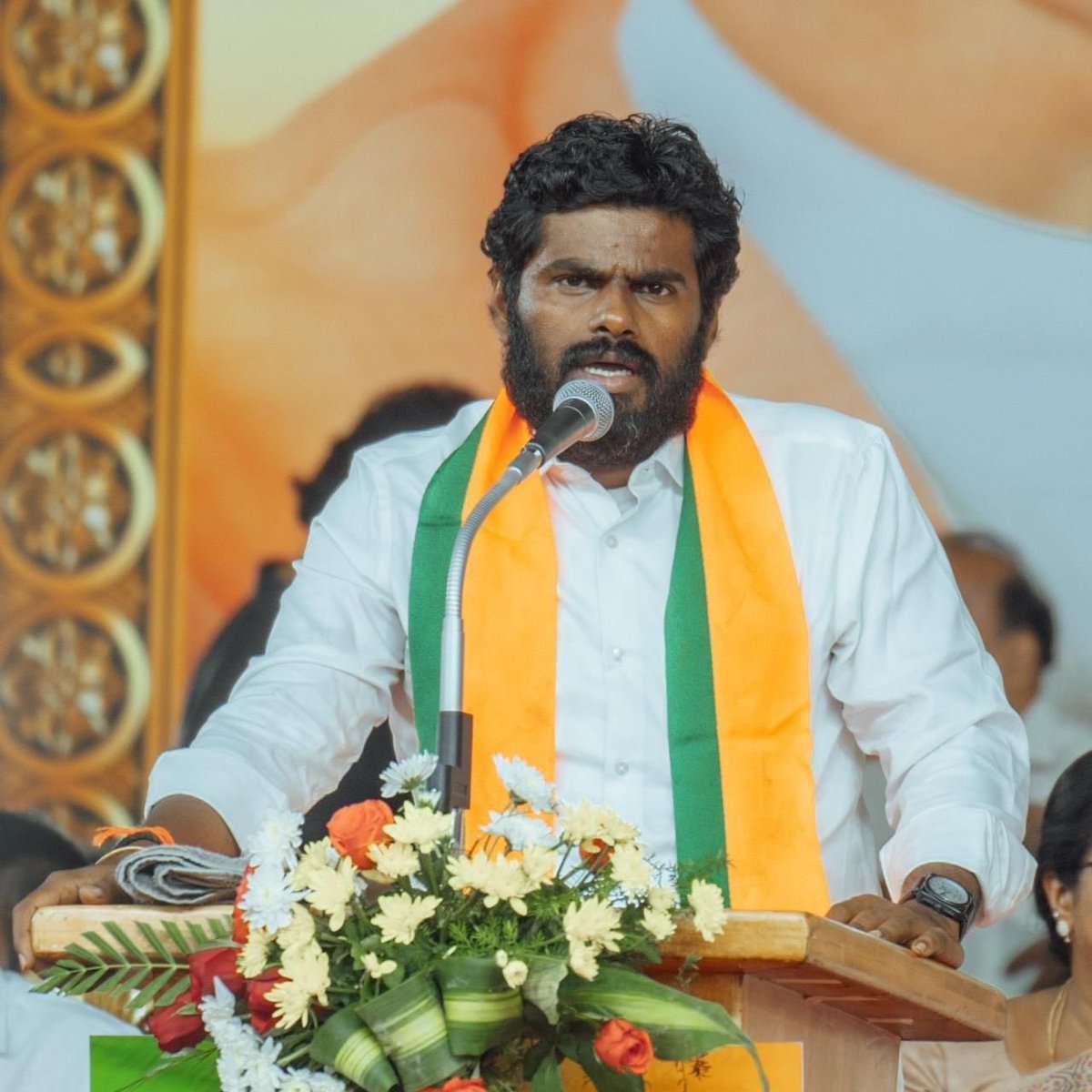 NainarBJP's tweet photo. பாரதிய ஜனதா கட்சியின் மாநில தலைவர் சகோதரர் K.அண்ணாமலை @annamalai_k அவர்களுக்கு இனிய பிறந்தநாள் வாழ்த்துக்கள் மேலும் பல உயரிய பதவிகள் வகுப்பதற்கும் வெற்றி பெறுவதற்கும் மனமார்ந்த வாழ்த்துக்களை தெரிவித்துக் கொள்கிறேன். https://t.co/AqtnfX9QTc