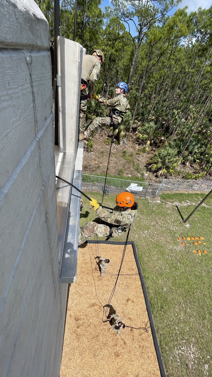 jrotcNaplesHS's tweet photo. Day 1 of JROTC Summer Camp complete!  Loved the facilities at Aubrey Rogers HS.  @NaplesHS @collierschools https://t.co/bcasgTFZ5O