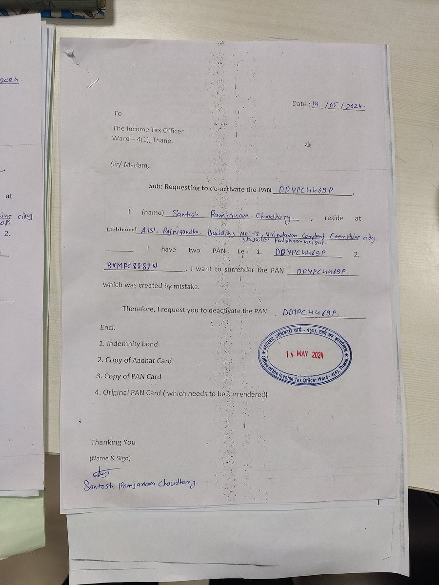 ChaudharySc53's tweet photo. @IncomeTaxIndia @NSDL_Depository @nsdl_online @IncomeTaxMum @Incometaxindia_ I already submitted the document on May 14th, please surrender my PAN CARD, I already mail to the respective team but no response. Please look into this matter on an urgent basis and surrender my PAN CARD.
Your efforts are highly appreciated. https://t.co/RcI3H24E6H