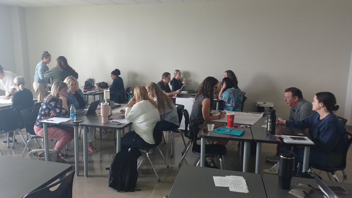FoxCISDATLID's tweet photo. Day 1 down! Great collaborative learning between SPED &amp; CTE today to impact ALL students and their life after school! #comalu2024 #thisisourwhy #makingadifference @comalcte @CISDSpecialEdu1 https://t.co/OCiyvnRLZv