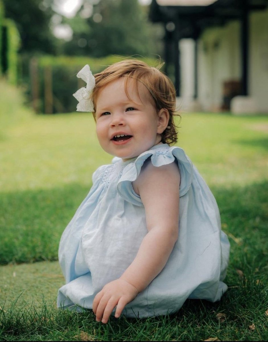 Survivor_MaryNU's tweet photo. Happy 3rd birthday to Princess Lilibet Diana. π₯³πππ
May you be surrounded with love and happiness, and may you continue to be a blessing to your Mama and Papa. π
#HappyBirthdayPrincessLilibet
#PrincessLilibeth3
#PrincessLilibetDiana π©· https://t.co/NvCC4fxwFT