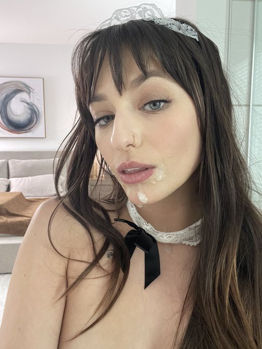 yet another creampie that also became a facial 🫡🤝 thanks buddies! @Sage_Roux @WankzVR https://t.co/9<a href="/tag/mvsales"class="tags"><span>#mvsales</span></a>