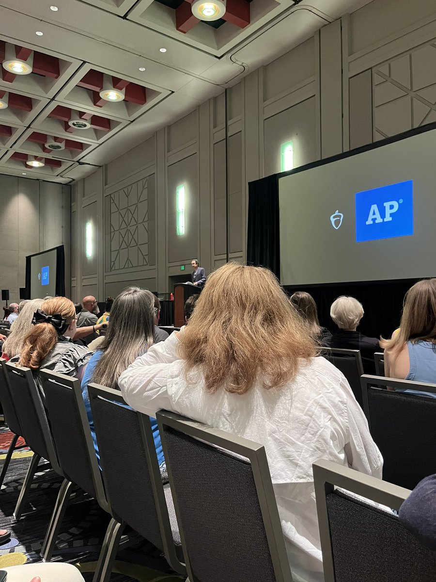 susangbarber's tweet image. Let the the #aplit reading begin! 

389,000 students took the exam 
1.1+ essays to score 
1800 readers (mix of onsite and at home) 
1900 people total with leadership 
@Steve_R_Price, chief reader, gave these numbers tody
We’re off to a great start here!