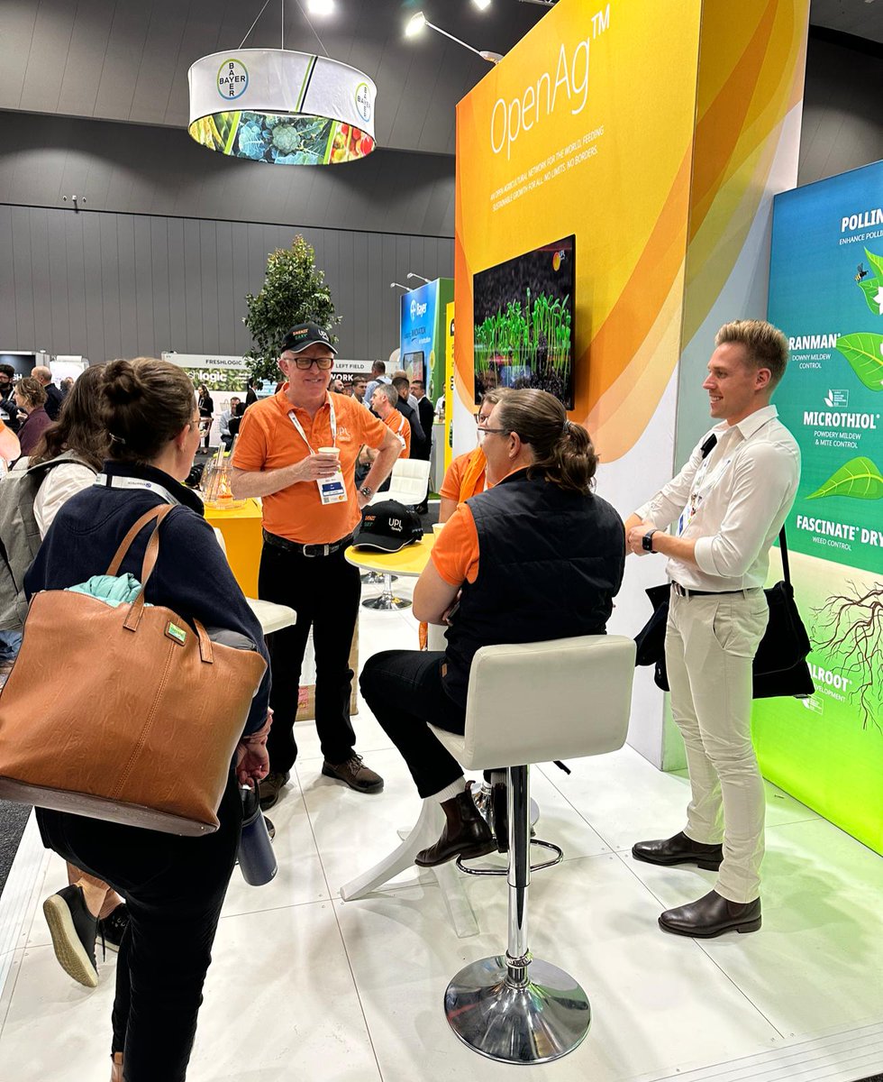 UPLAUSLtd's tweet image. 🌱Enjoying #HortConnections?

The #UPL Australia team is jumping in &amp;amp; eager to share solutions with growers &amp;amp; celebrate leaders in #AgTech #innovation.

🐝🥦🐛How you can attract pollinators &amp;amp; grow better vegetables? Ask us at booth 213/216👋

@HortCon_ @AUSVEG #OpenAg #HortCon24