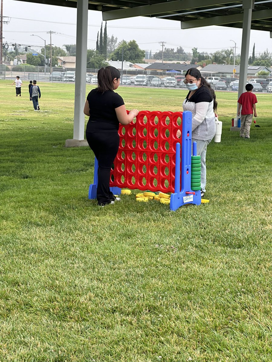 Katelyn Moreno 🍎 tweet media