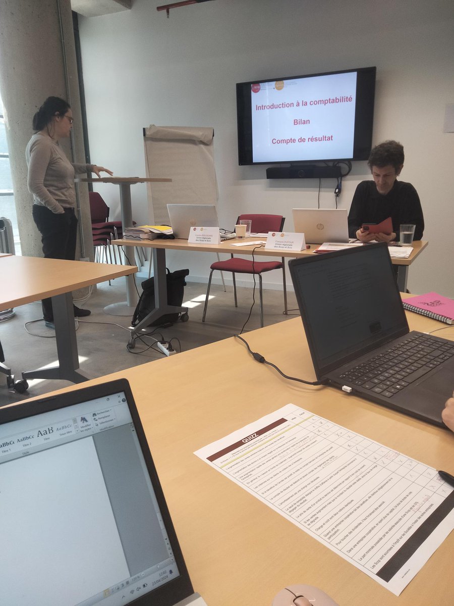 [Actu Scop] 

Depuis quelques mois, nos 3 nouvelles associées prennent leurs marques ! Cela commence par  une formation sur les fondamentaux économiques et coopératifs d'une Scop par <a href="/Les_Scop_idf/">Les Scop et Scic IDF</a>. Une formation concrète et ludique et des échanges riches.

les-scop-idf.coop/nos-formations