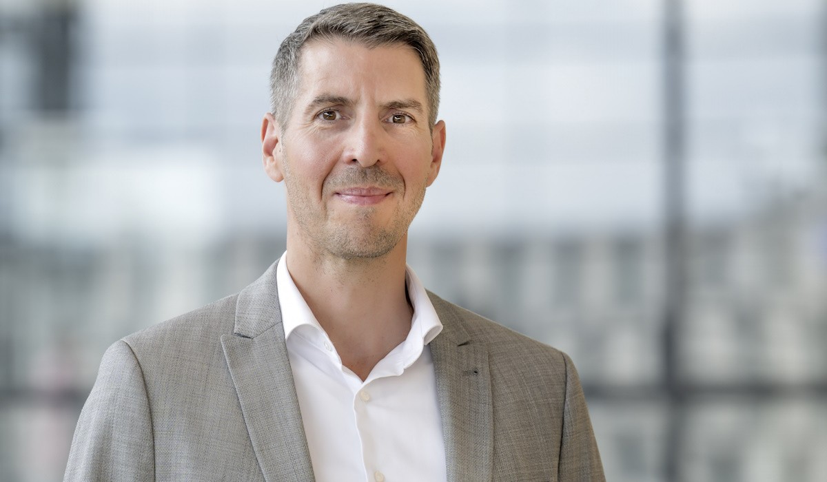 #Personalie: Axel Schmidt hat am 1. Juni die Leitung der Unternehmenskommunikation der Flughafen Berlin Brandenburg GmbH übernommen. ow.ly/Bm0u50S88sG