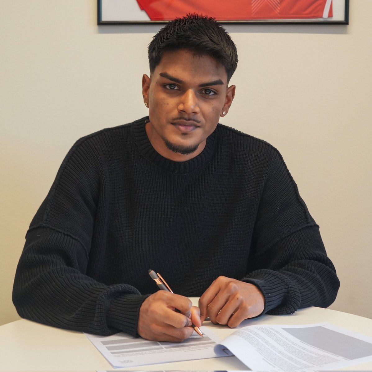 🔴 OFICIAL 

✍🏼 El FC Thun ha confirmado los fichajes de Elmin Rastoder, Genís Montolio, Fabio Fehr y Ashvin Balaruban.

#ChallengeLeague🇨🇭