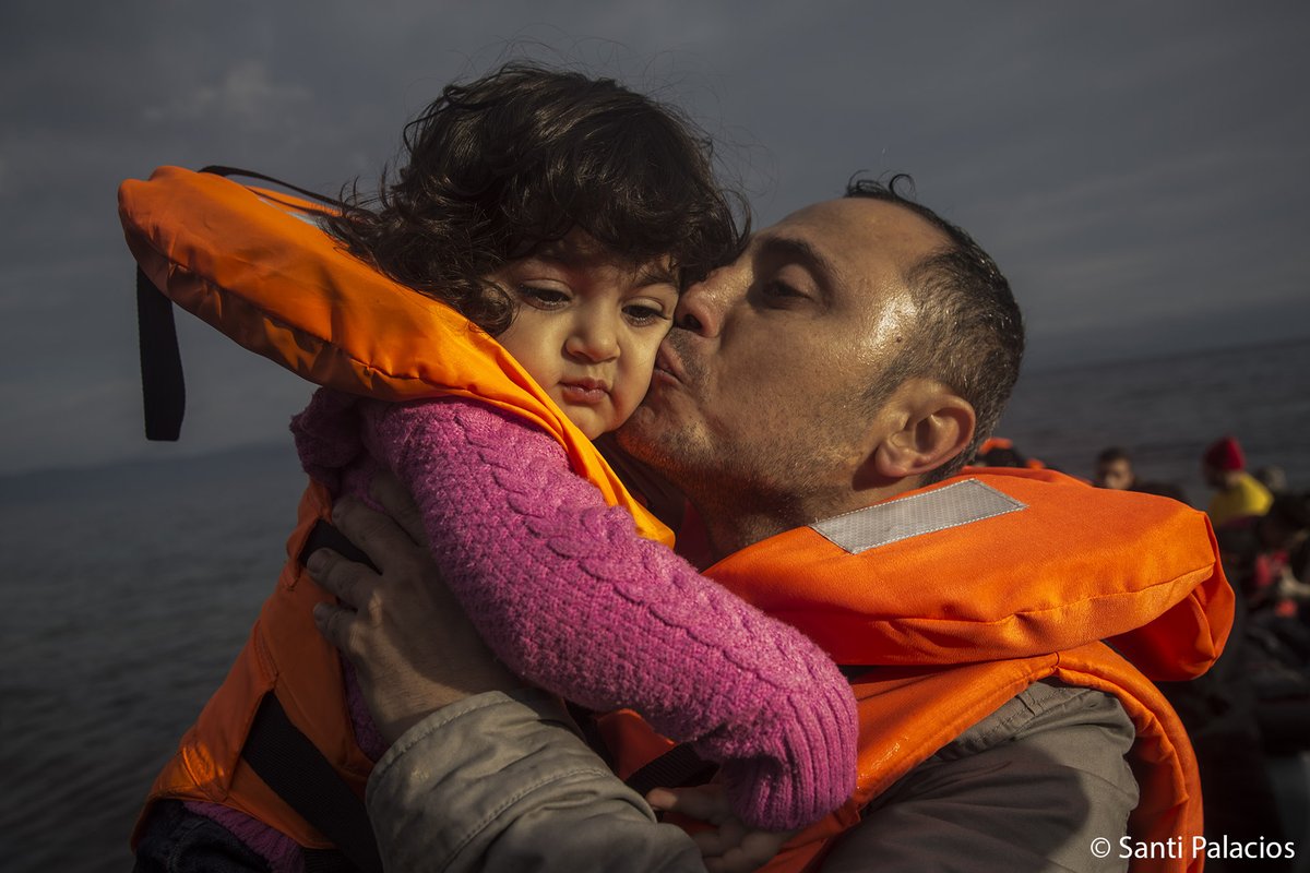 Casi 26.000 niñxs han perdido la vida o han sido heridxs desde que comenzó la ofensiva militar israelí en #Gaza. En el #Med, más de 1.245 niñxs han muerto ahogadoxs intentando huir de la pobreza y las guerras desde 2014. 

Y en lugares como Ucrania, Sudán, Siria, Yemen, Nigeria,