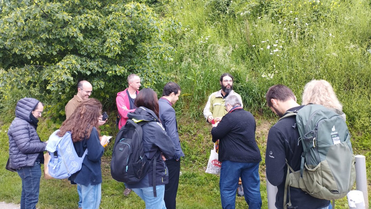 Déjà 4  sorties!: Participez aux Midis de la  botanique: des sorties ouvertes à tous les publics,  et qui promettent un moment collectif et convivial tout en découvrant des plantes! 🌱

Prochaines dates: 🌱 17 juin🌳 1er juillet

Inscriptions 👉 urlz.fr/q0UQ
