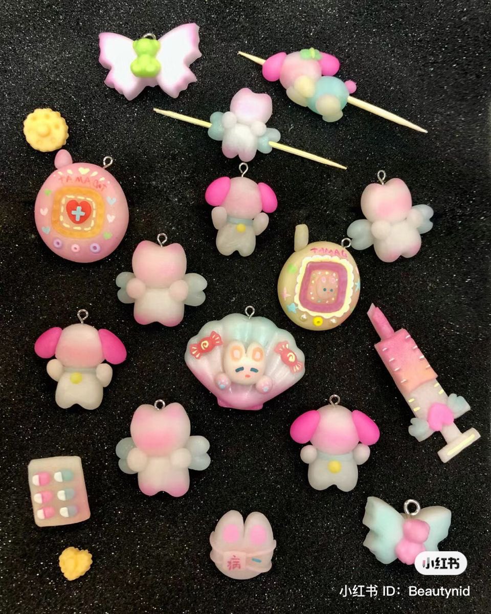 sofpo915's tweet image. 요즘 눈에 들어오는 클레이 키링
함 만들어 보고싶엉