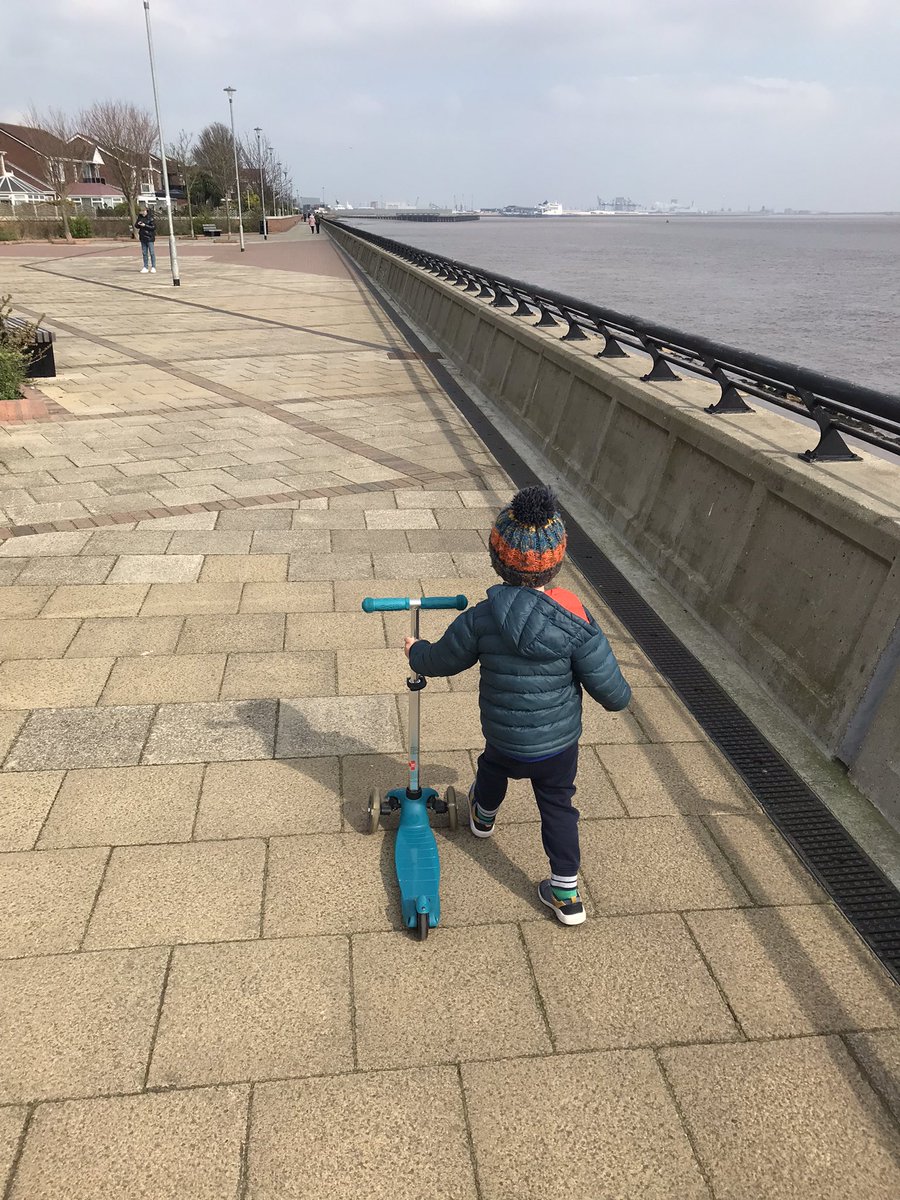JMSquirrell's tweet photo. “Walking by the water frees your creativity. I don’t know how it works - there’s something about it that’s liberating” - Val McDermid

#WritingCommunity https://t.co/D4ykapYEgr