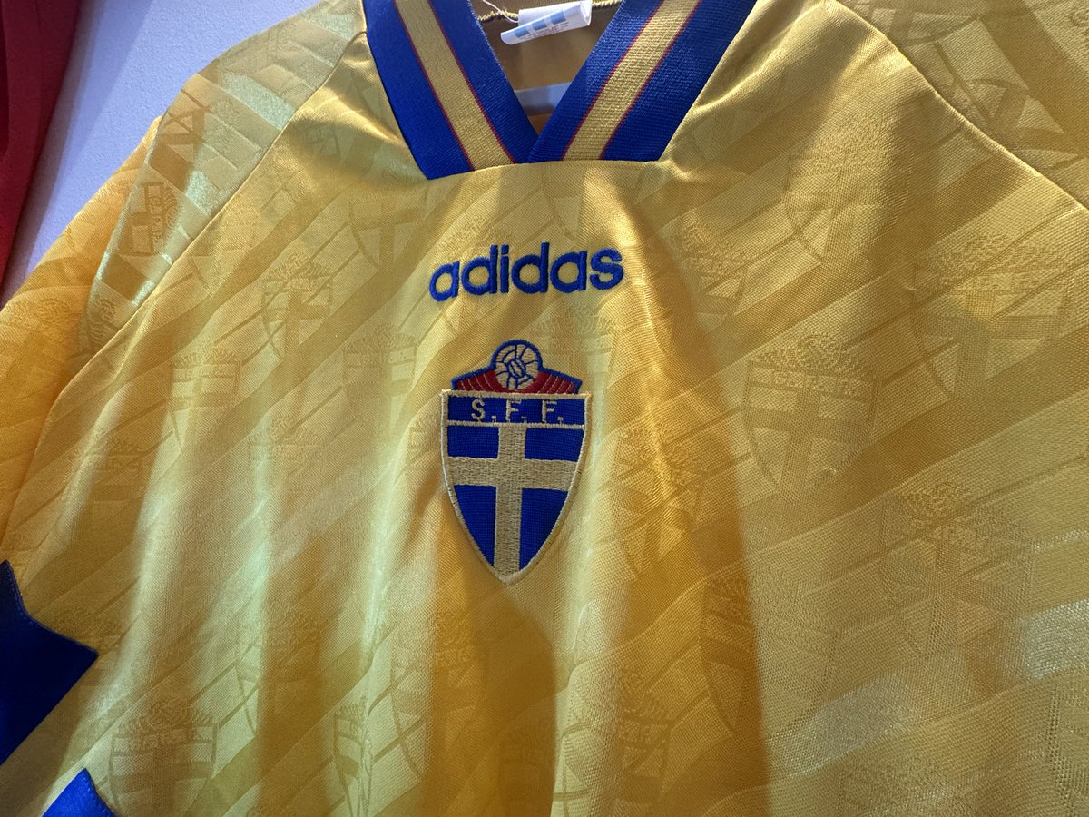 No 341
Sweden 🇸🇪 Home 94/96
Another quality shirt purchase from <a href="/niclasico/">NI CLASICO</a>  as always 👍