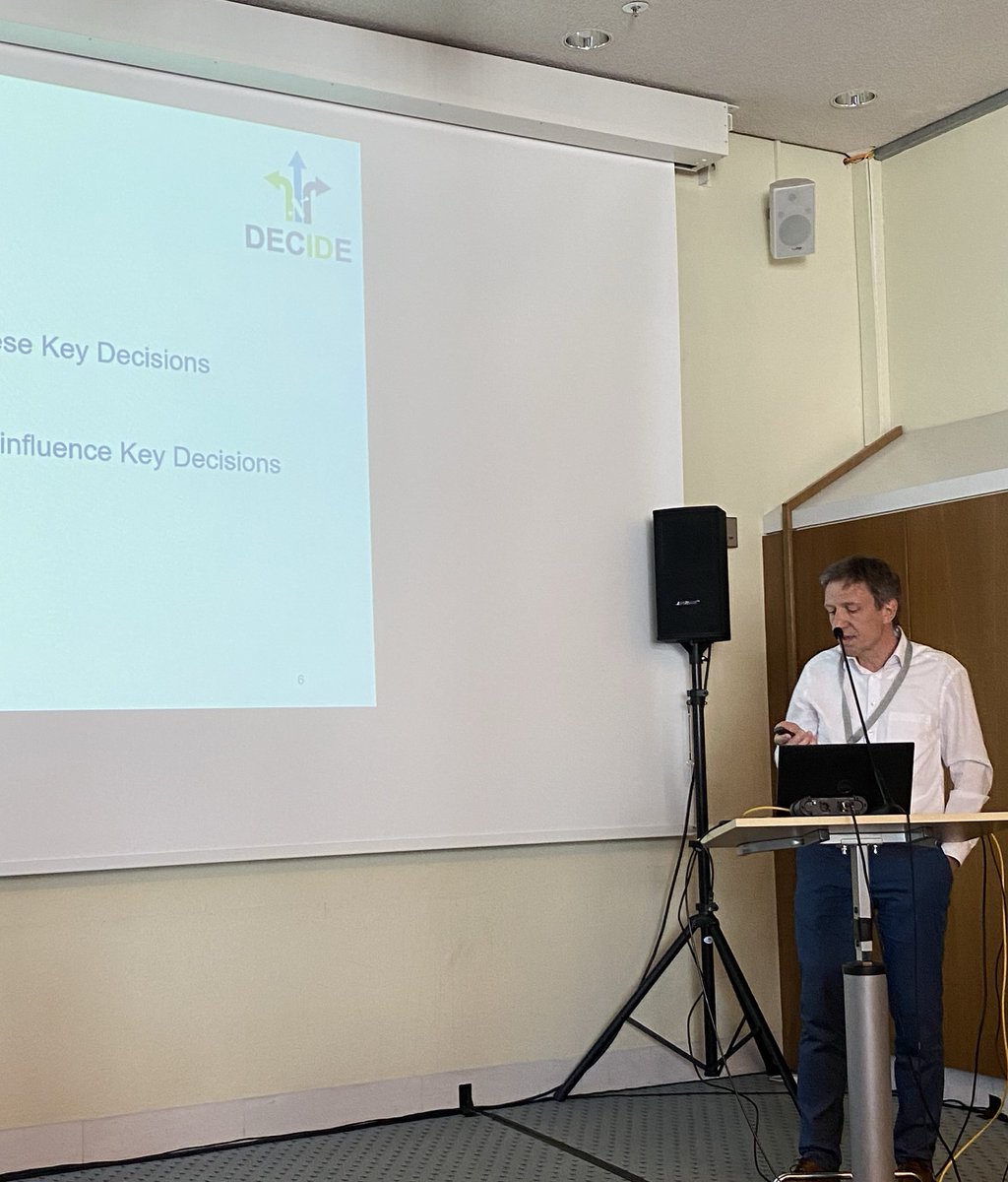 ⁦<a href="/lab_rudel/">Rudel Lab</a>⁩ introduces the basic concept of ⁦@CRC_DECIDE⁩ at #DGHMVAAM2024 after two great keynotes by ⁦<a href="/AndreasPeschel1/">Andreas Peschel</a>⁩ and Mathias Hornef: 3 key decisions determine outcome of human infection!