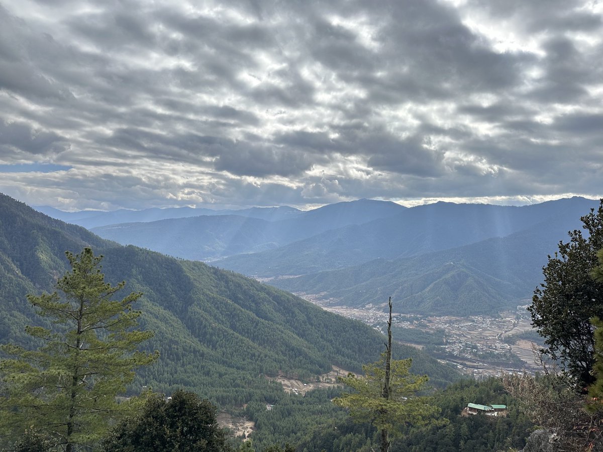 Dr_AJ_MD's tweet photo. Please take me back! 🥹Miss the mountains, peace &amp; my people!😇😔
#BestPlaces #BestPeople #ThatComeUnexpectedly #Throwback #ProfoundPeace #Serendipity https://t.co/7GQoqimtCS