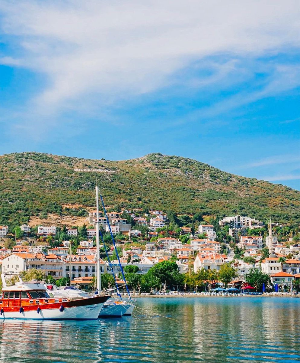 Günaydın 😊 Datça kadar güzel olsun gününüz 💙👋
📸 @nebo_zemlr 👏🏻#datça #muğla #türkiye #gezgörbence #keşfet #gezilecekyerler