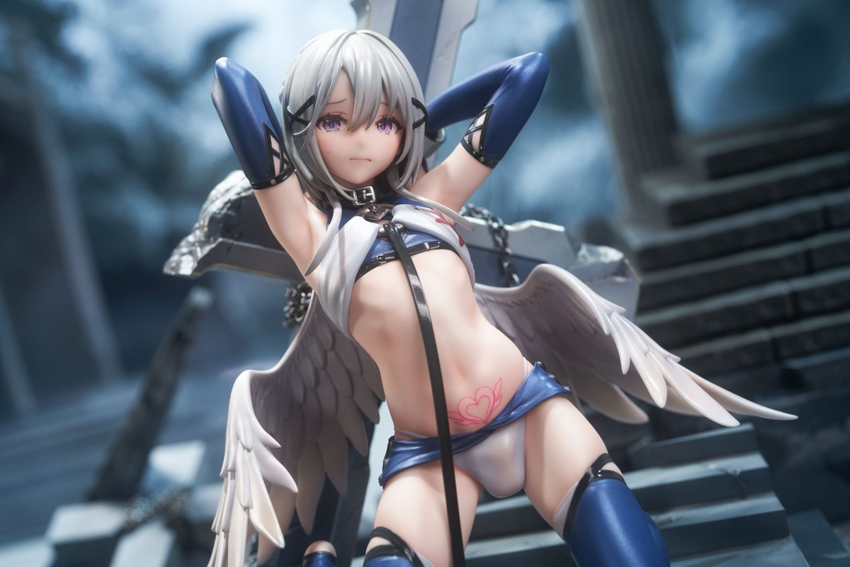 unbound_figure's tweet photo. 新商品情報！：「シオン」

■仕様：1/7スケール
■全高：約190mm
■価格：25,200円（税込）

▼商品情報はこちら
https://t.co/5YX7jWT3RG

~ご予約開始~
#unbound https://t.co/iRxAGaKvFu